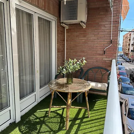 Apartment Spacious Near The Sea Torrevieja